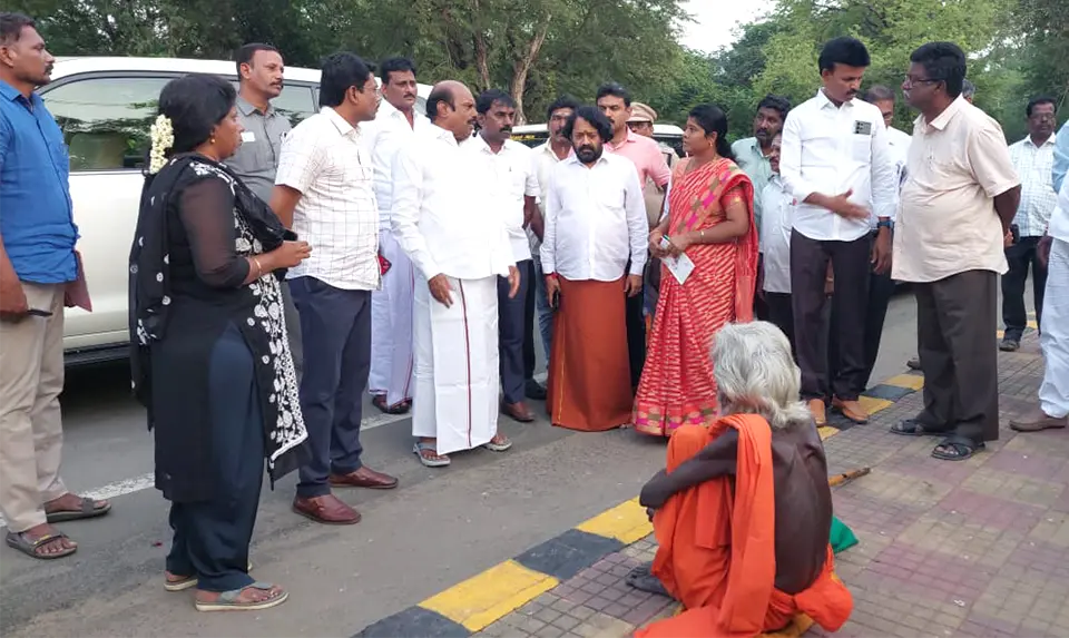 கிரிவலப்பாதையில் கடைகள்-அமைச்சர் புது உத்தரவு